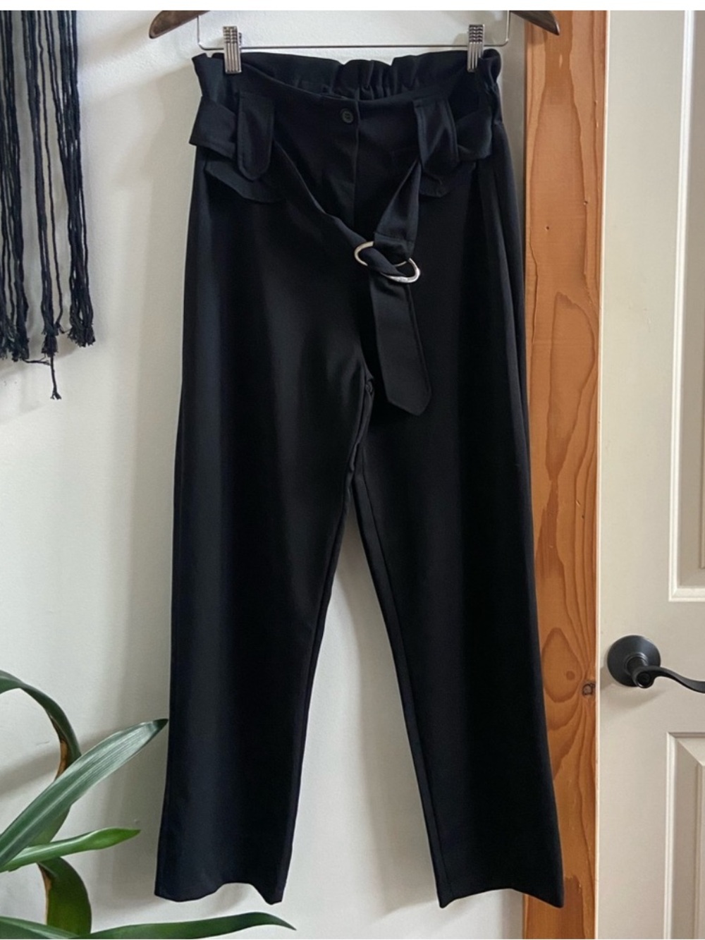 ☀️ Boohoo ☀️ high waist cropped dress pants ☀️